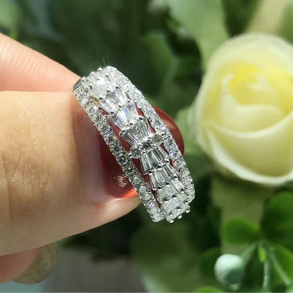 Sparkly Women 925 Silver Rings Cubic Zirconia Wedding Engagement Jewelry